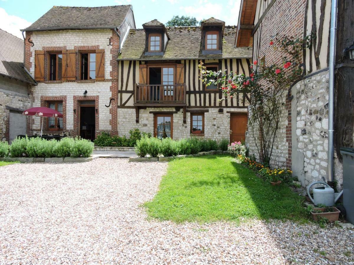 Gite De La Ferme De La Cote Les Damps Exterior photo
